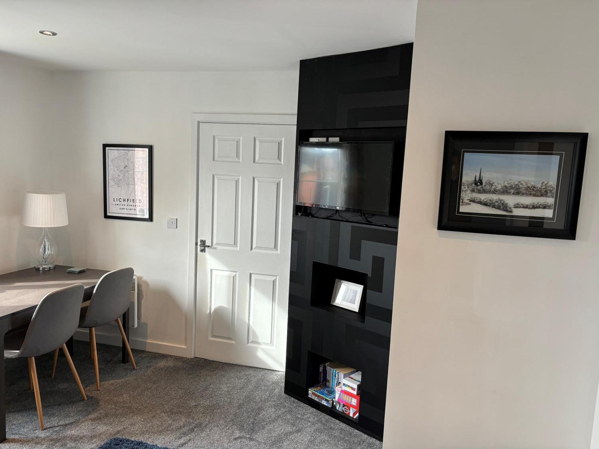 Cathedral Apartment Личфийлд Екстериор снимка